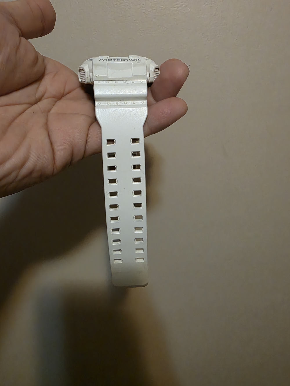 G-SHOCK White Resin Watch with Turquoise Dial - Picture 3 of 7